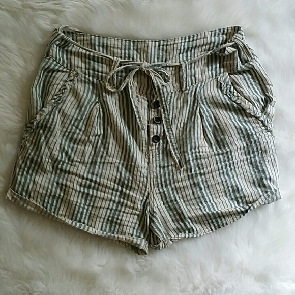 FREE PEOPLE shorts size 8 - Picture 1 of 2